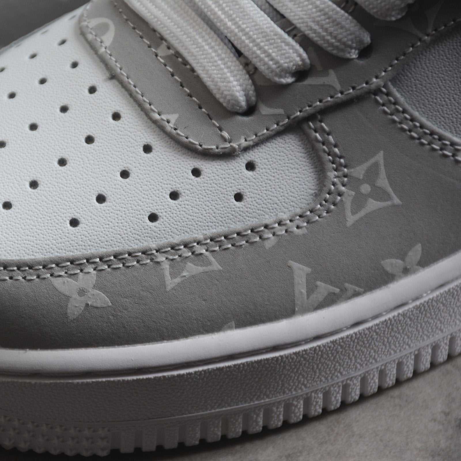 ROYAL GRAY LV Custom Air Force 1-shecustomize