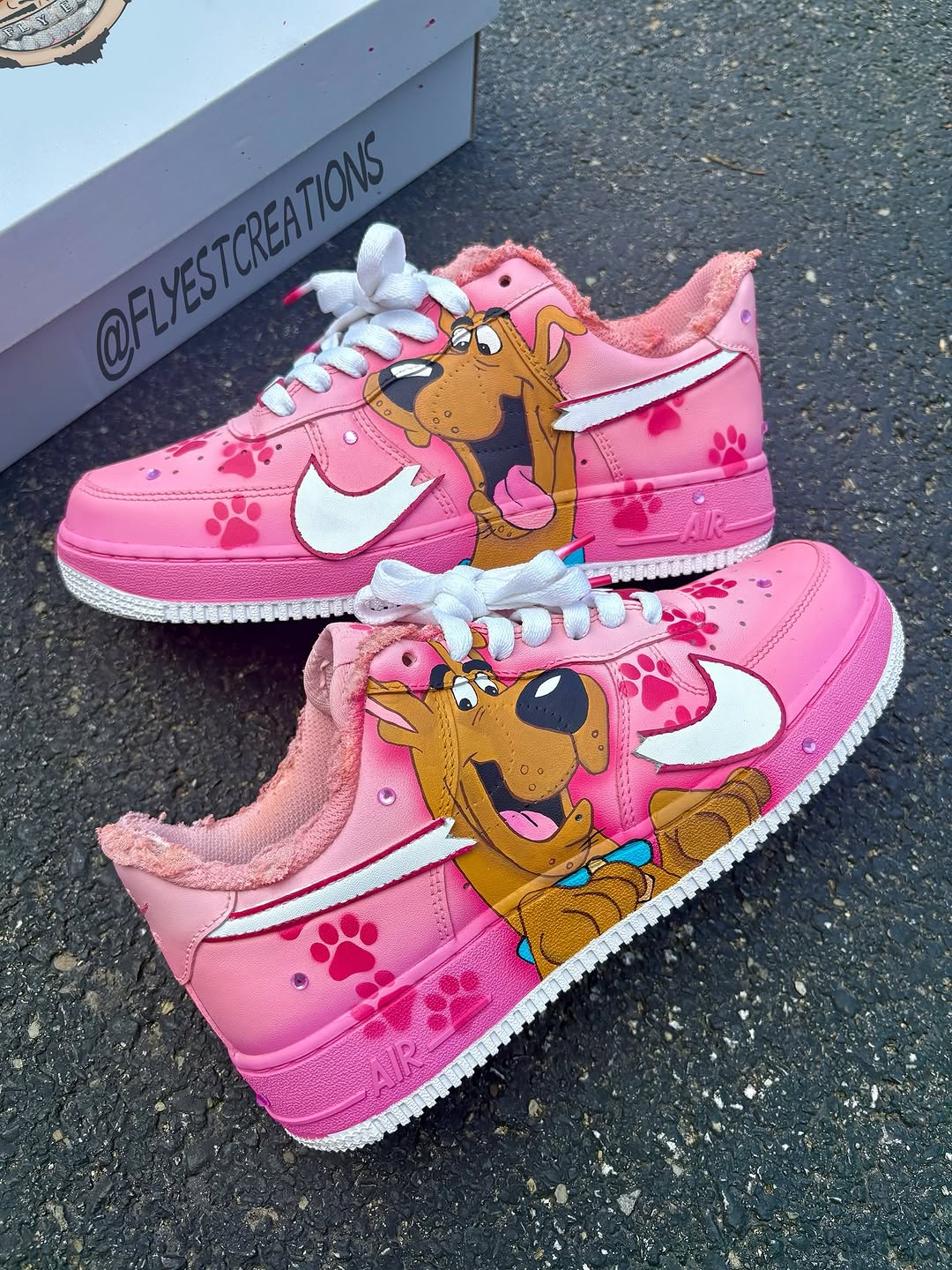 Hand Painted Pink Scooby-Doo Custom Air Force 1 Sneakers-shecustomize