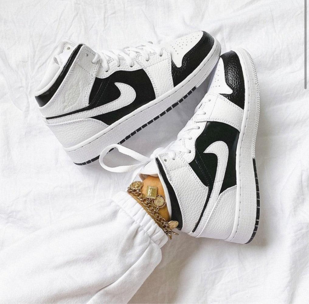 Black White Swoosh Custom Air Jordan 1-shecustomize