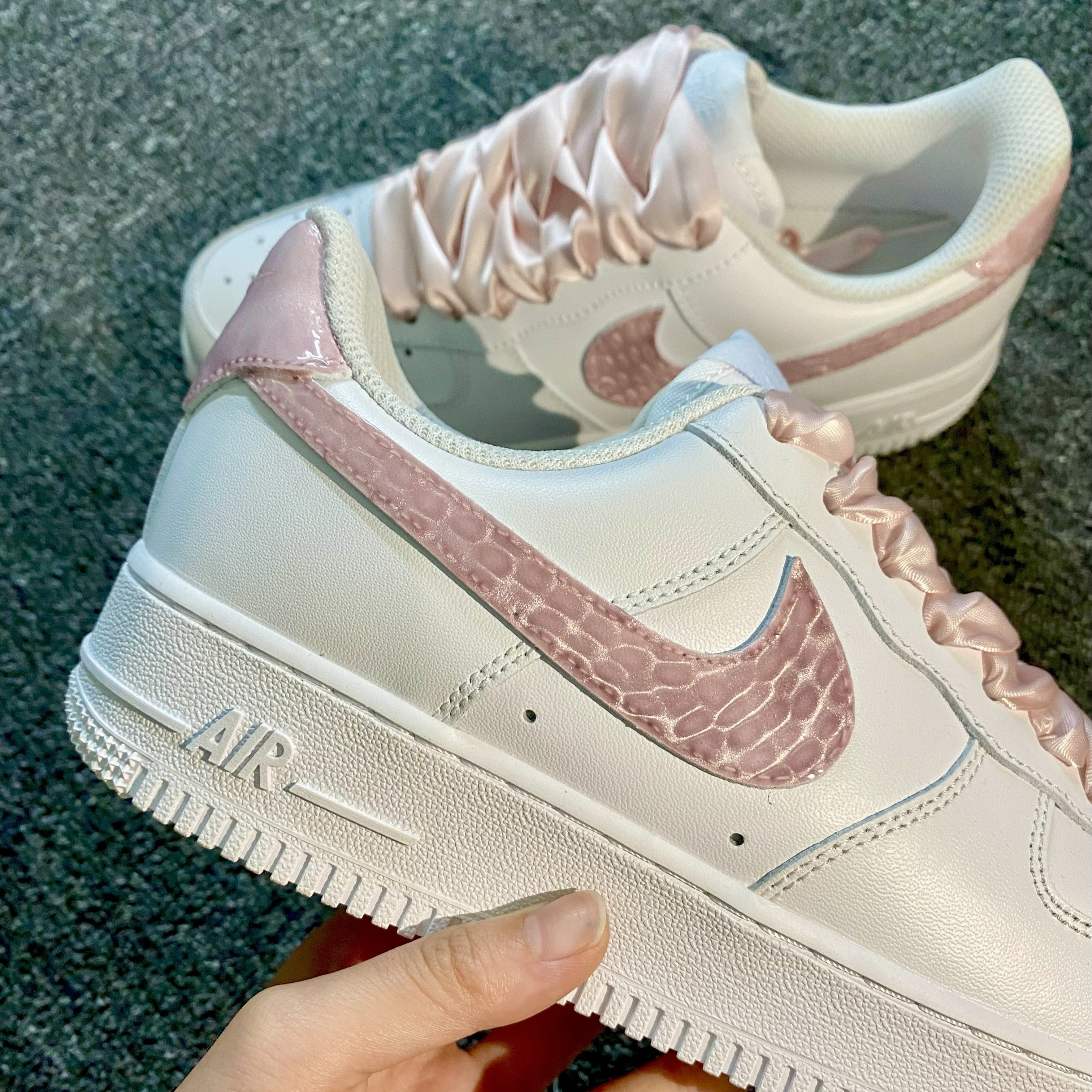 Custom Air Force 1 White Baby Pink Crocodile Pattern