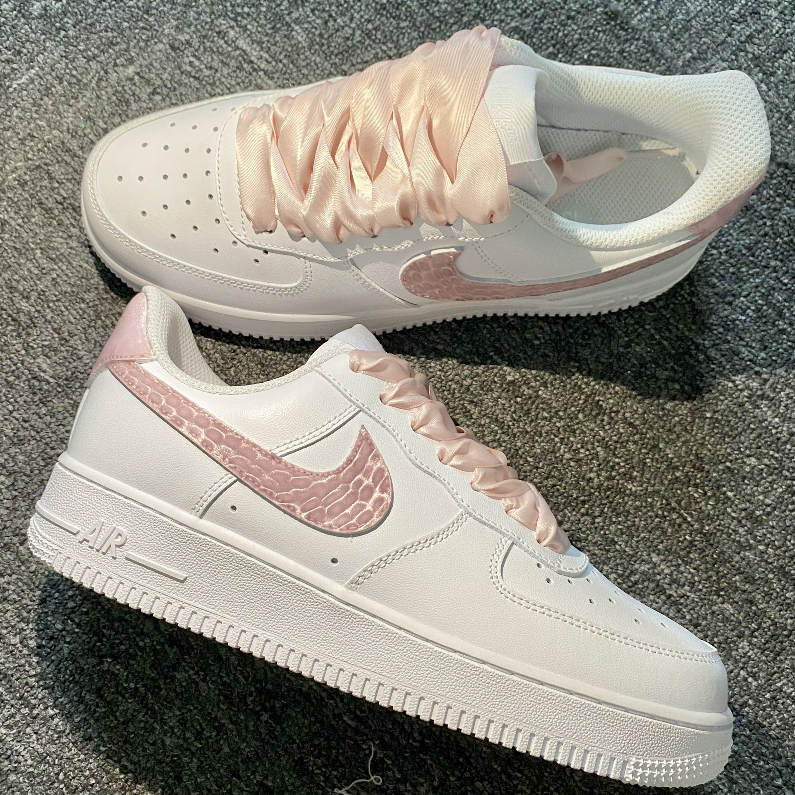 Custom Air Force 1 White Baby Pink Crocodile Pattern