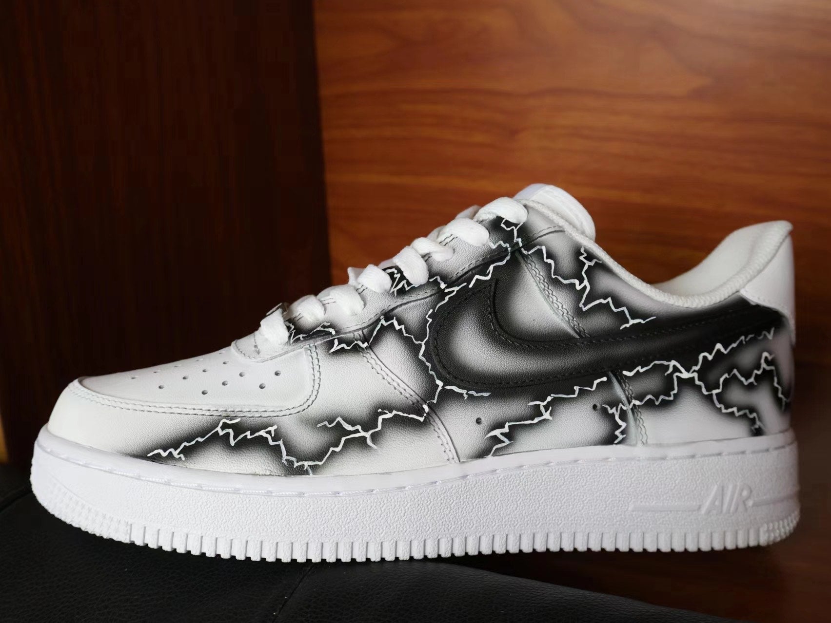 Custom Air Force 1 White Black Lightning Pattern