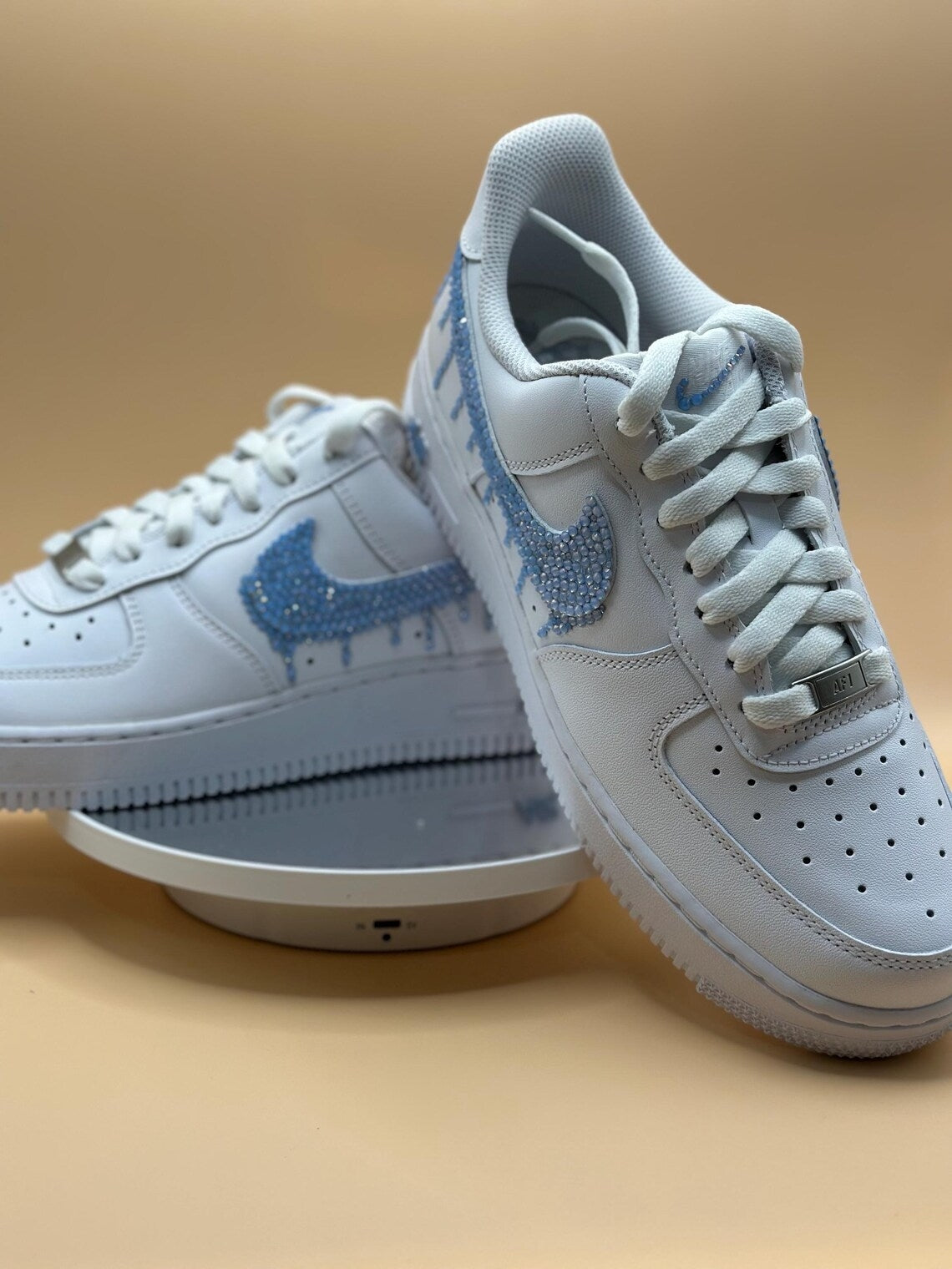 Custom Air Force 1 White Blue Dripping Rhinestones-shecustomize