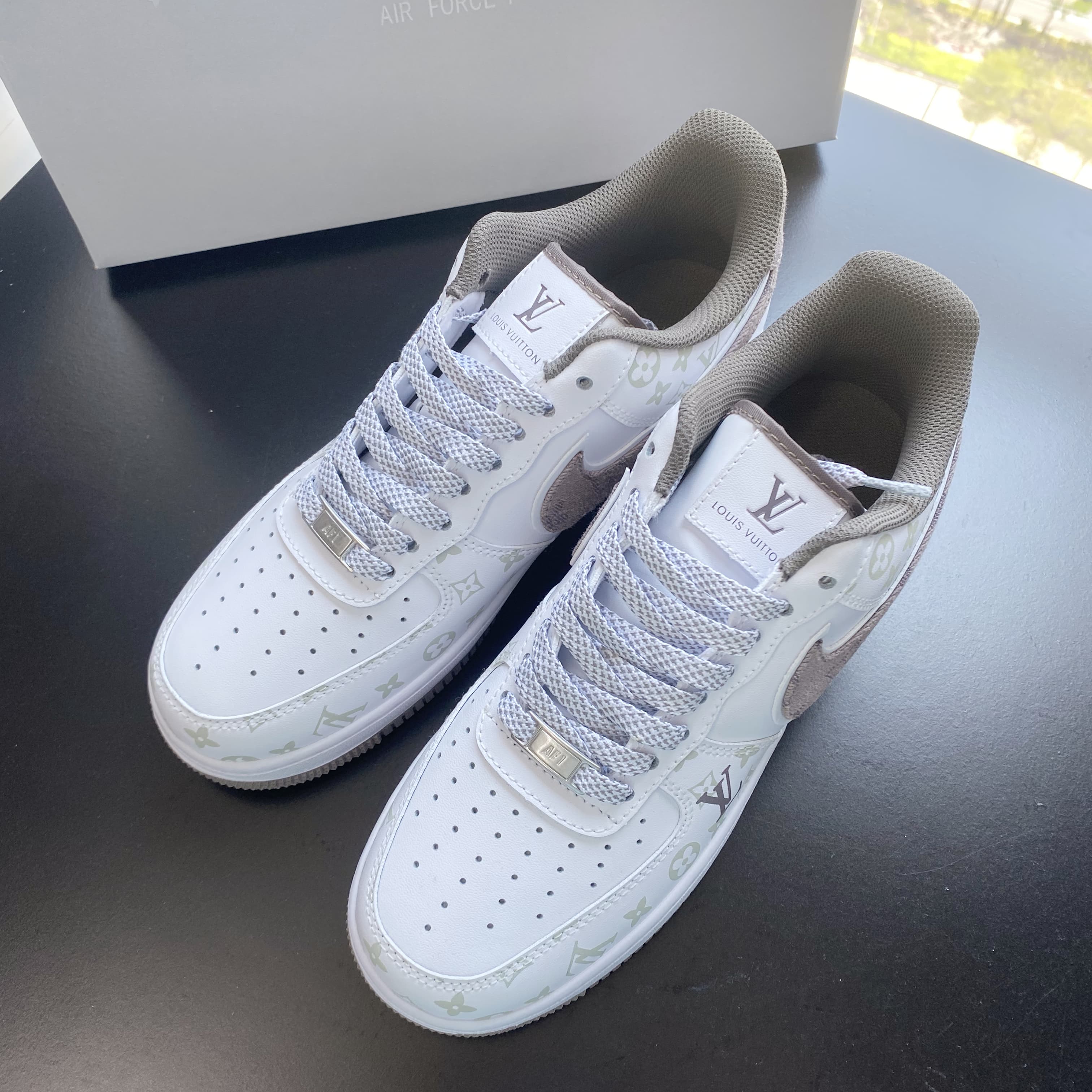 Custom Air Force 1 White Khaki LV Logo