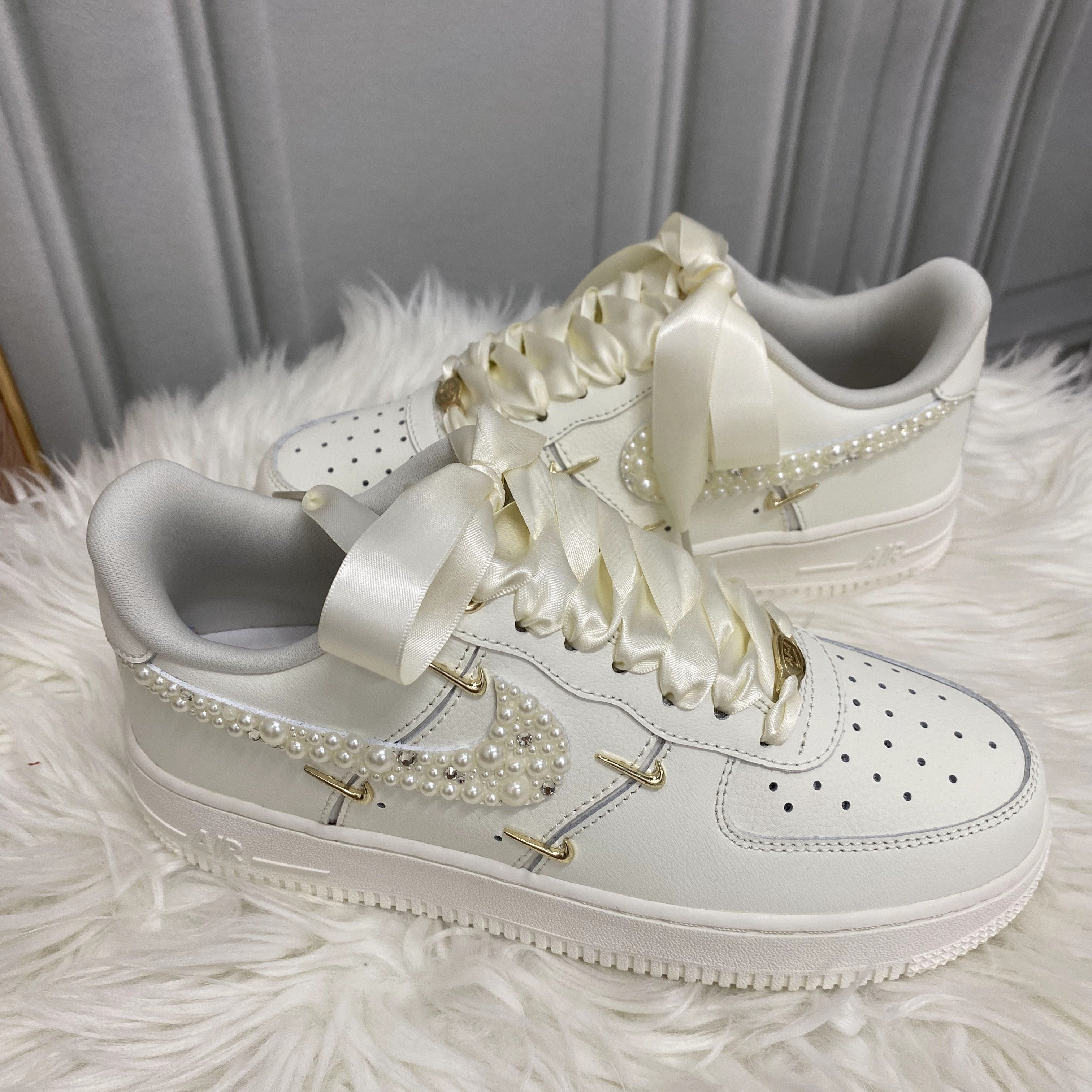 Custom Air Force 1 White Pearls And Ribbons