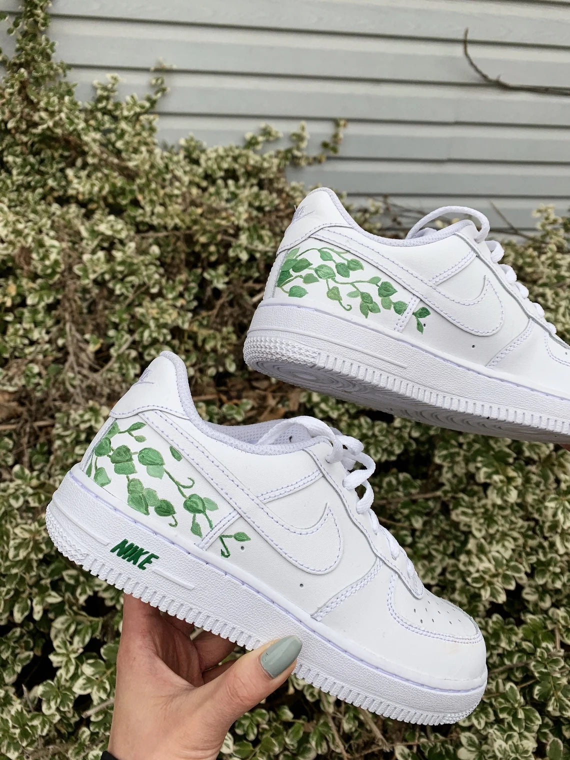Custom Air Force 1 White With Green Vine Pattern-shecustomize