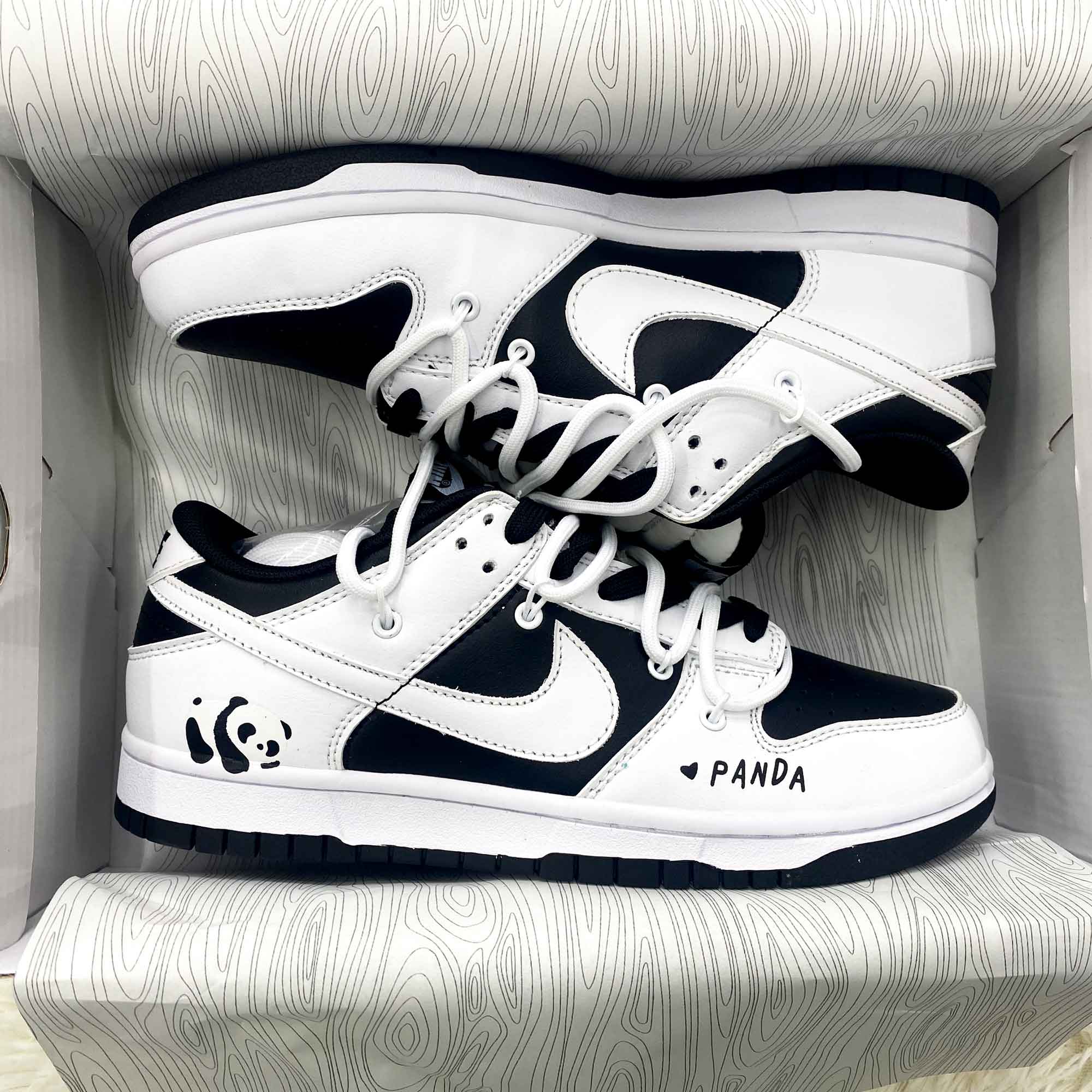 Panda Black White Custom Nike Dunk-shecustomize