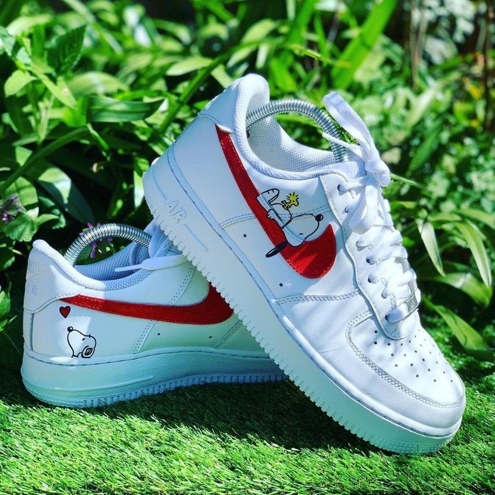 Snoopy Custom Air Force 1-shecustomize