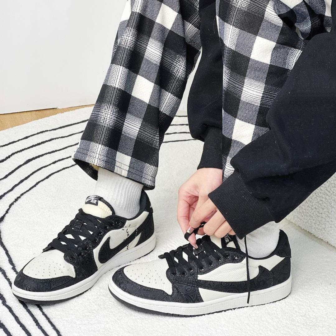 TravisScott Black White Custom Air Jordan 1 Low-shecustomize