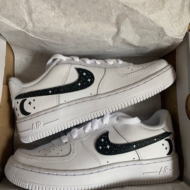 White Star And Moon Custom Air Force 1-shecustomize