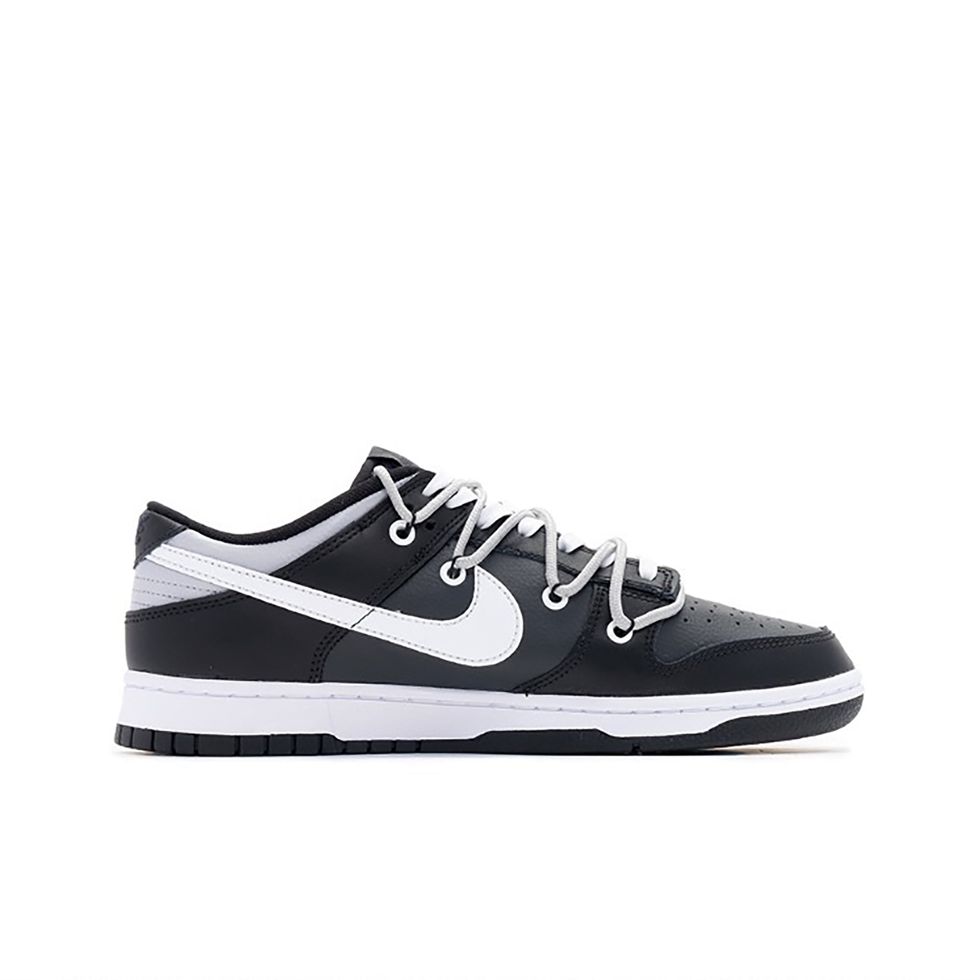 Black White Custom Nike Dunk-shecustomize