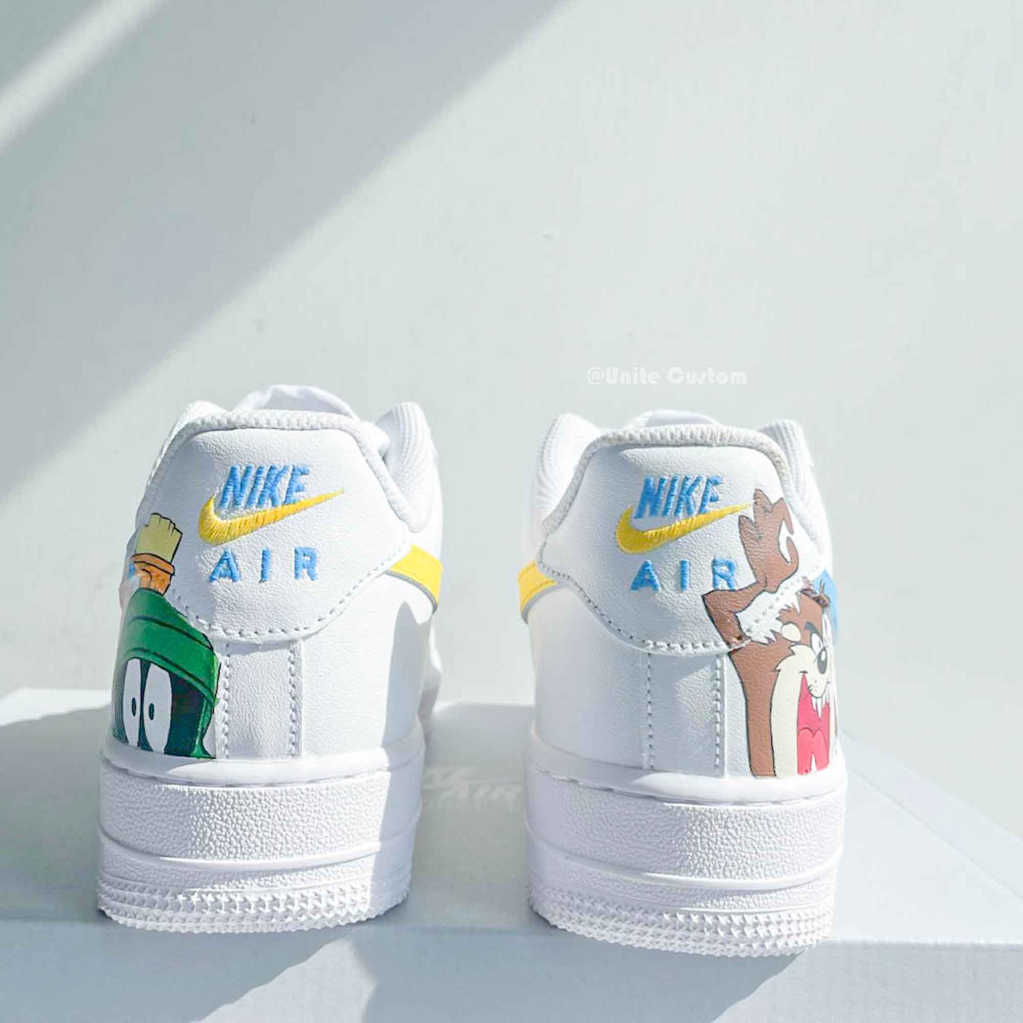 Bugs Bunny Custom Air Force 1-shecustomize
