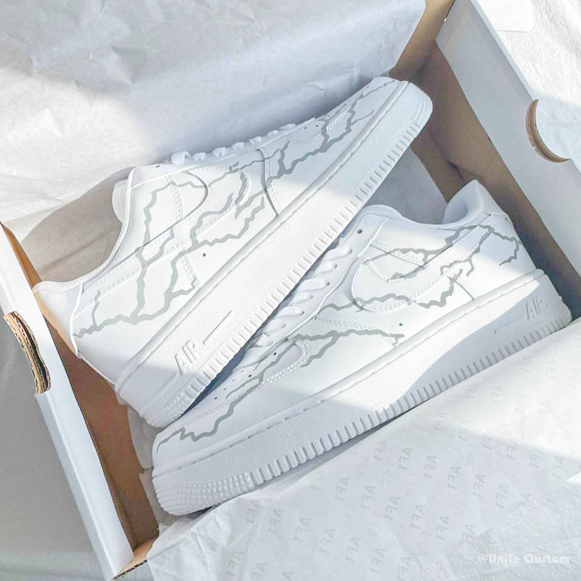 Lightning Custom Air Force 1-shecustomize
