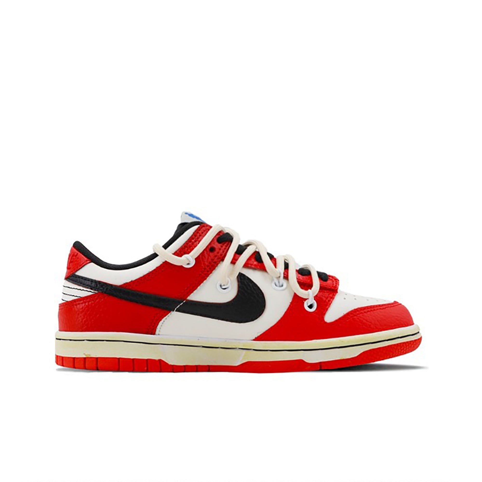 Red White Daisy Custom Nike Dunk-shecustomize