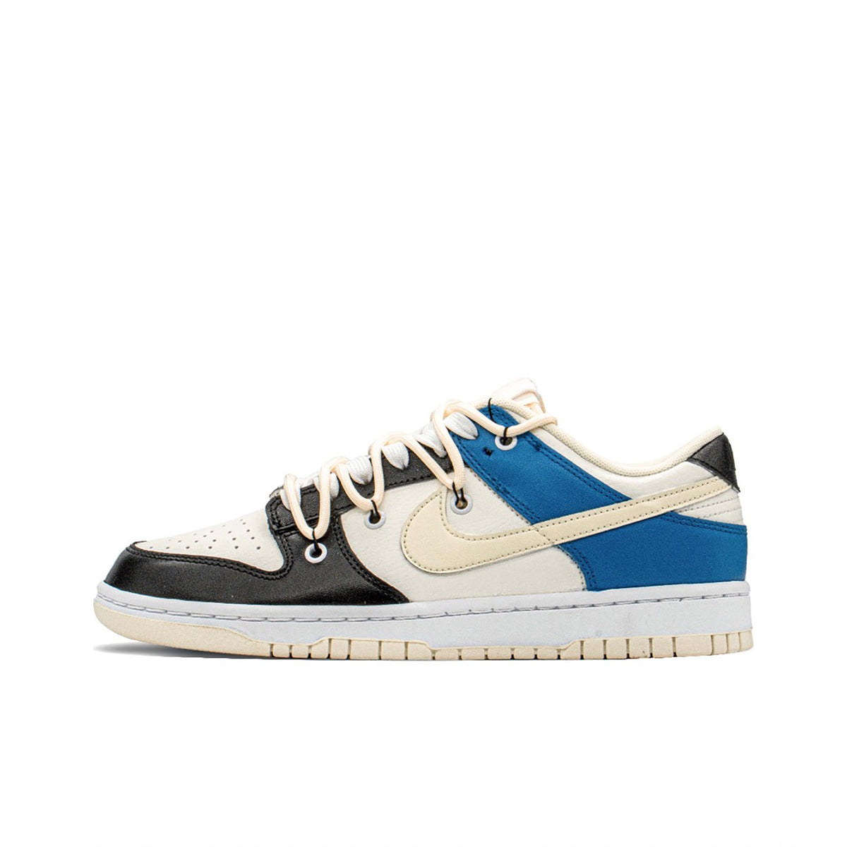 Travis Scott Blue White Custom Nike Dunk â SHECUSTOMIZE