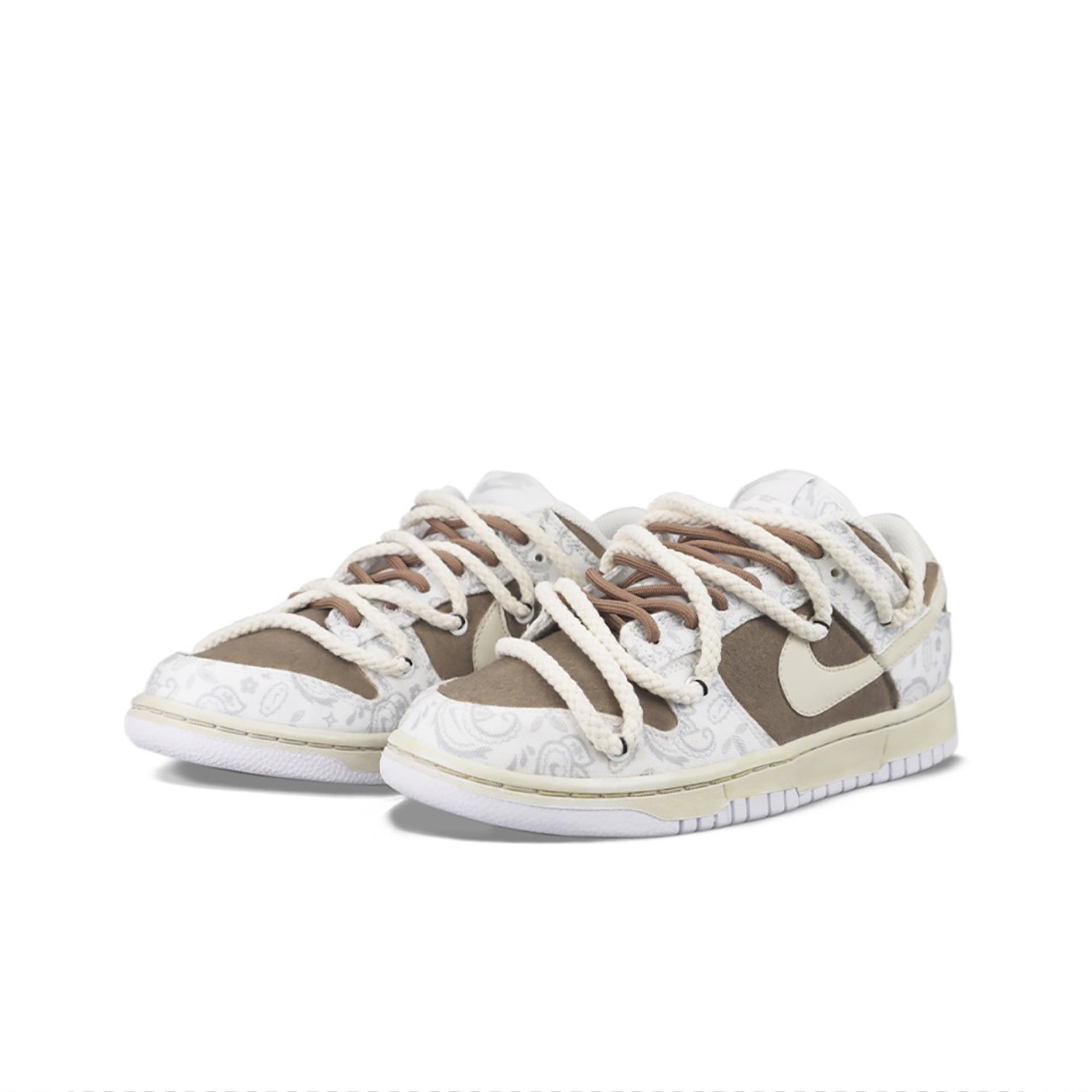 Travis Scott Brown White Paisley Custom Nike Dunk-shecustomize