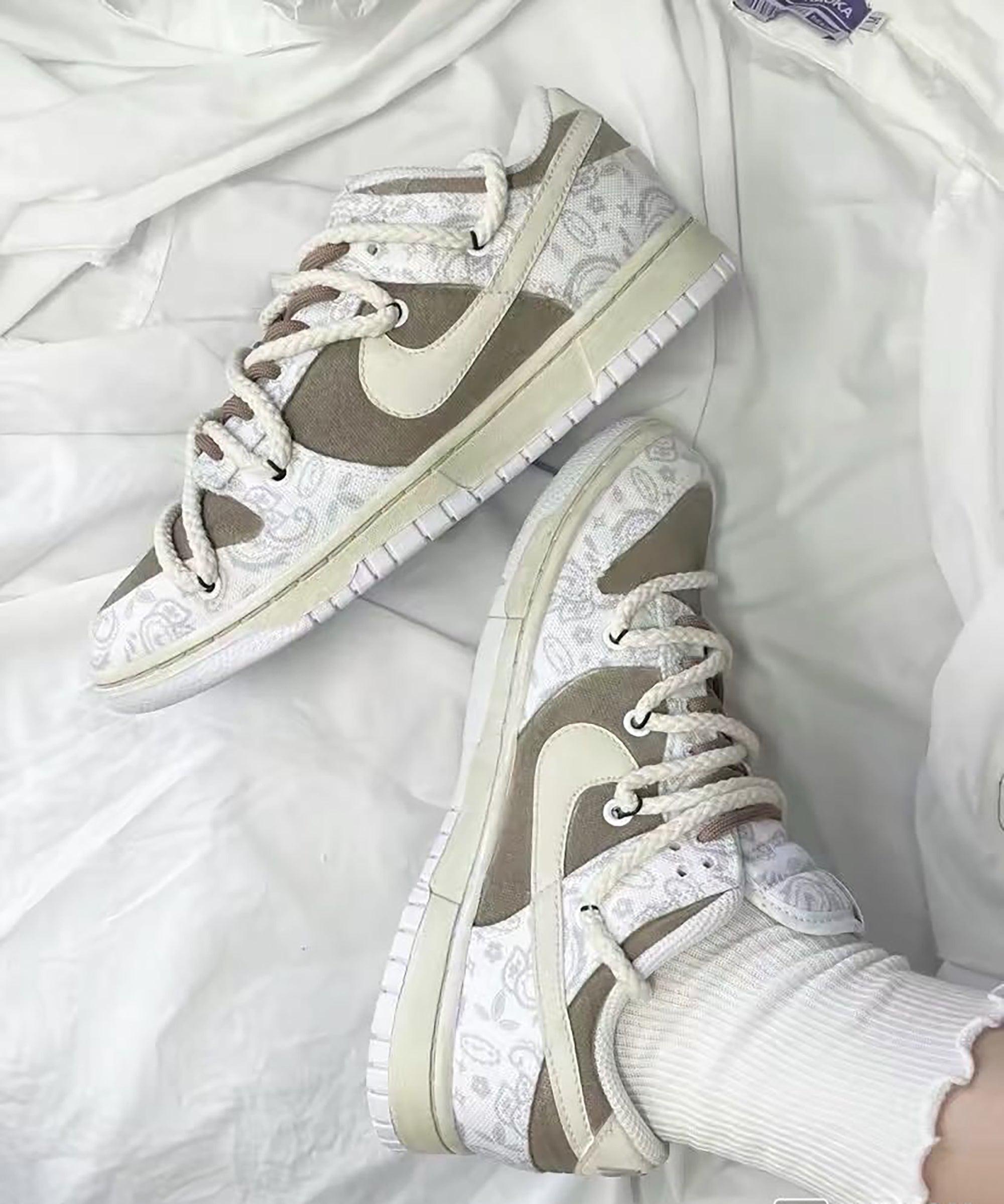 Travis Scott Brown White Paisley Custom Nike Dunk-shecustomize
