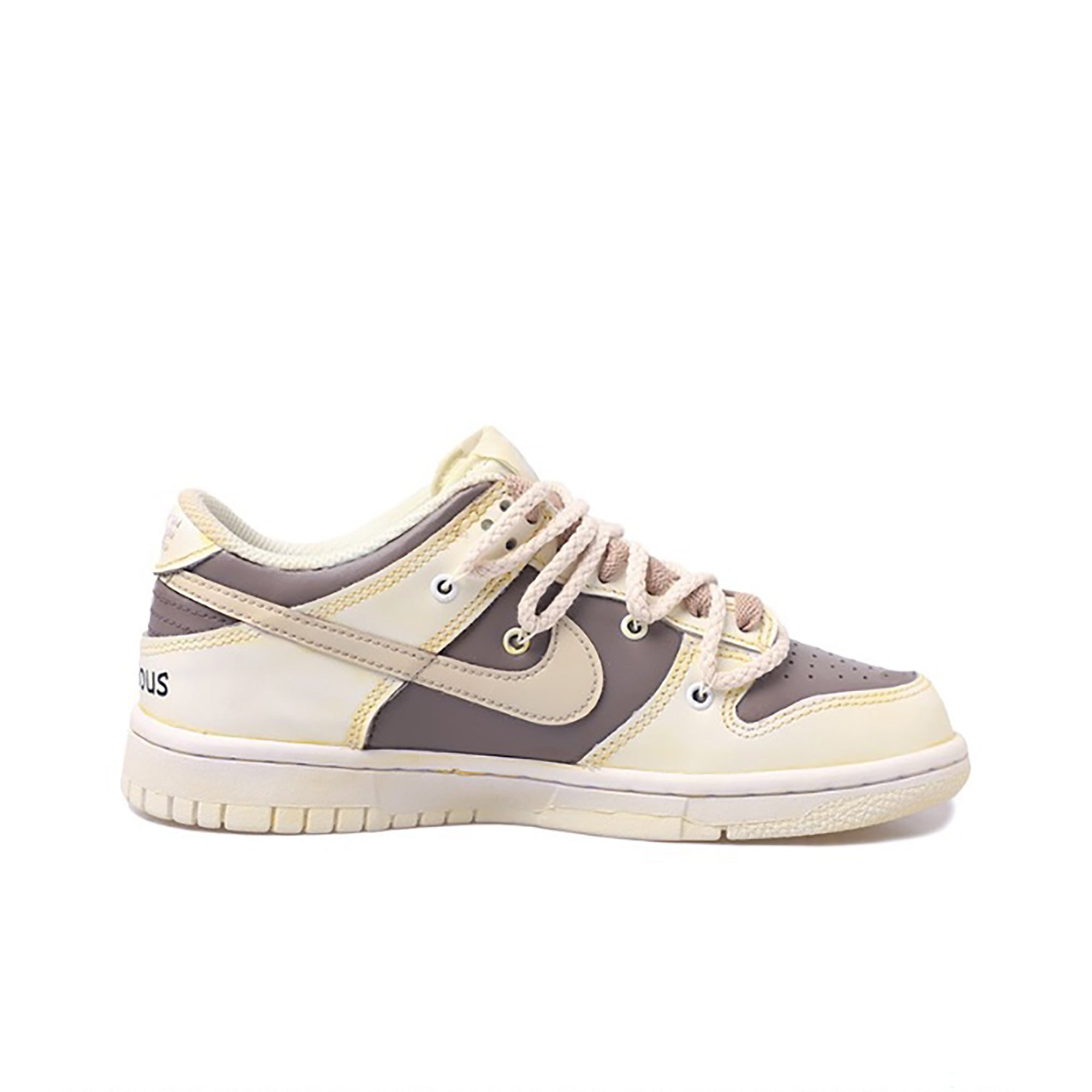 Travis Scott Mocha Custom Nike Dunk-shecustomize