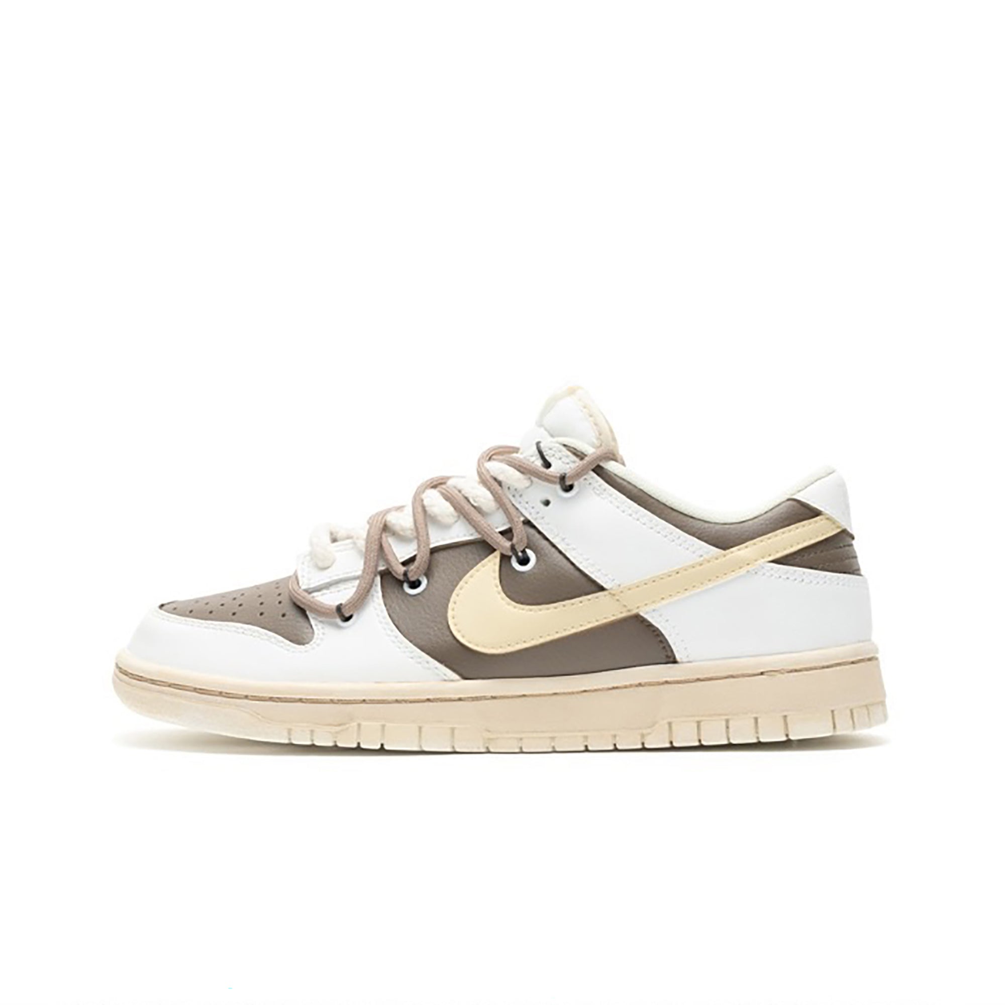 Travis Scott Mocha Custom Nike Dunk-shecustomize