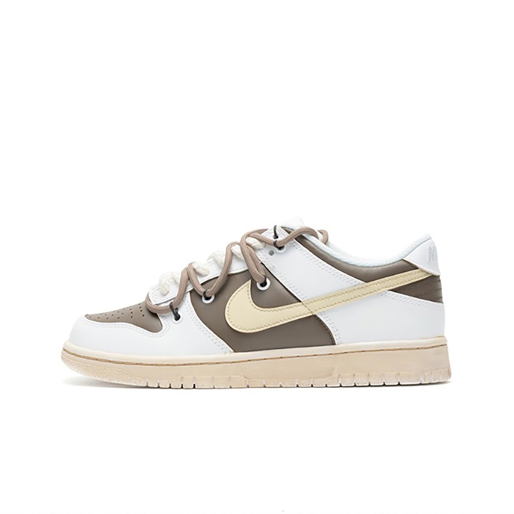 Travis Scott Mocha Custom Nike Dunk-shecustomize