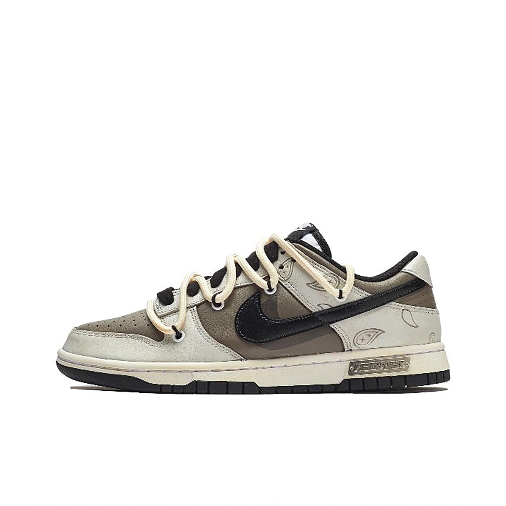 Travis Scott Mocha Paisley Custom Nike Dunk-shecustomize