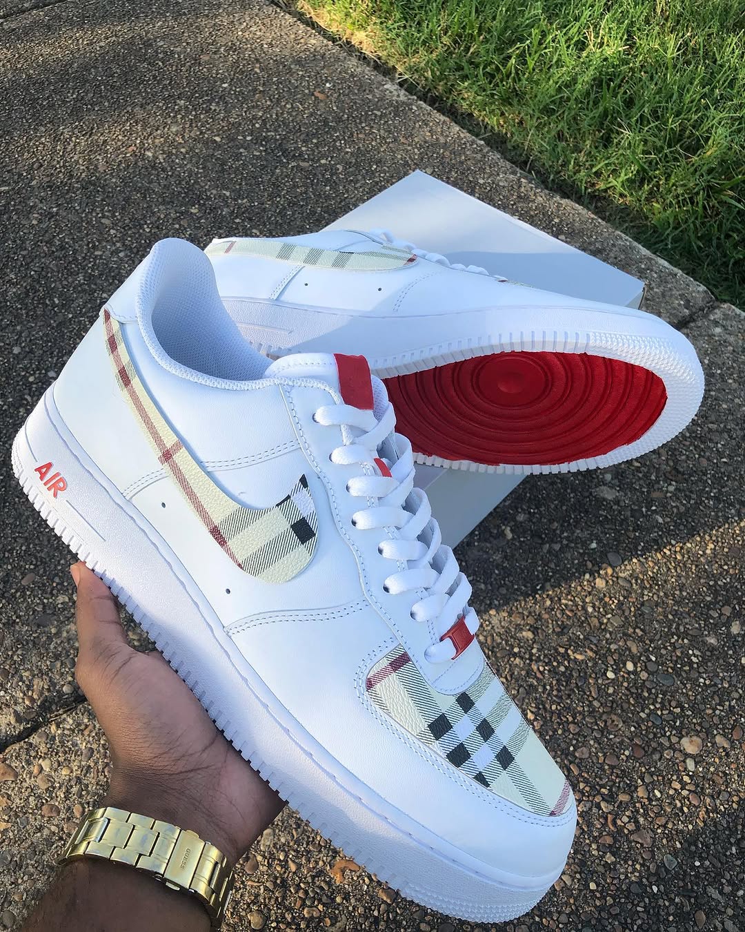 Custom Hand Painted Plaid Air Force 1 with Red Sole-shecustomize