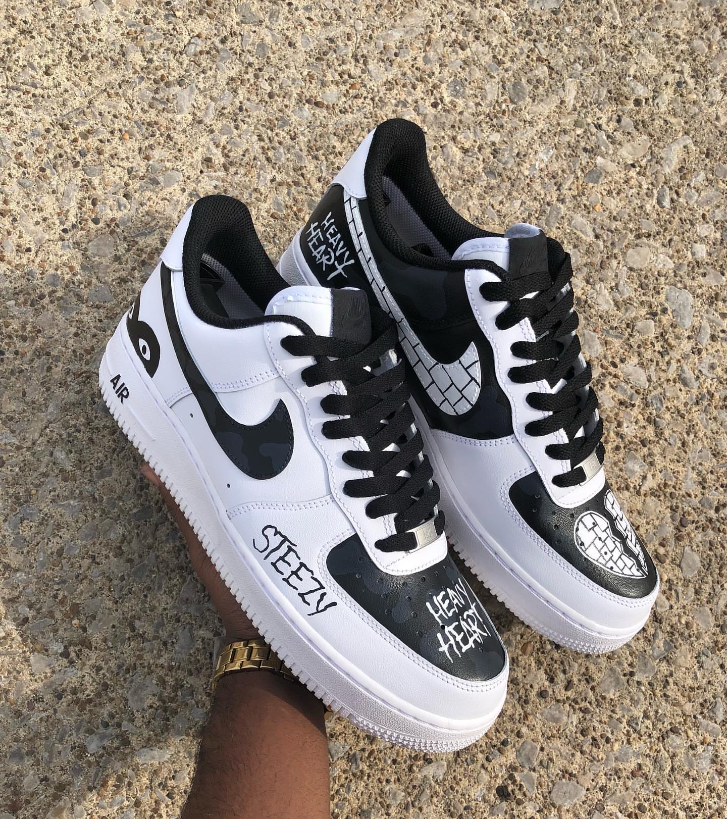 Hand Painted Black & White Custom Air Force 1 Sneakers-shecustomize