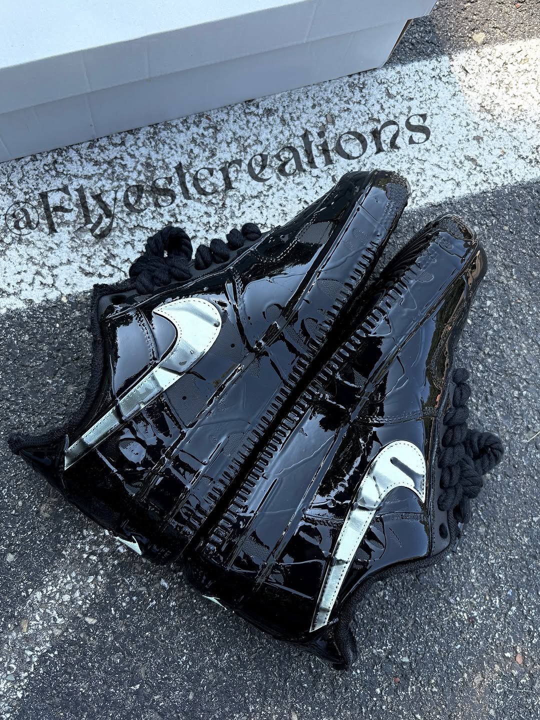 Hand Painted Black Venom Custom Air Force 1 Sneakers-shecustomize