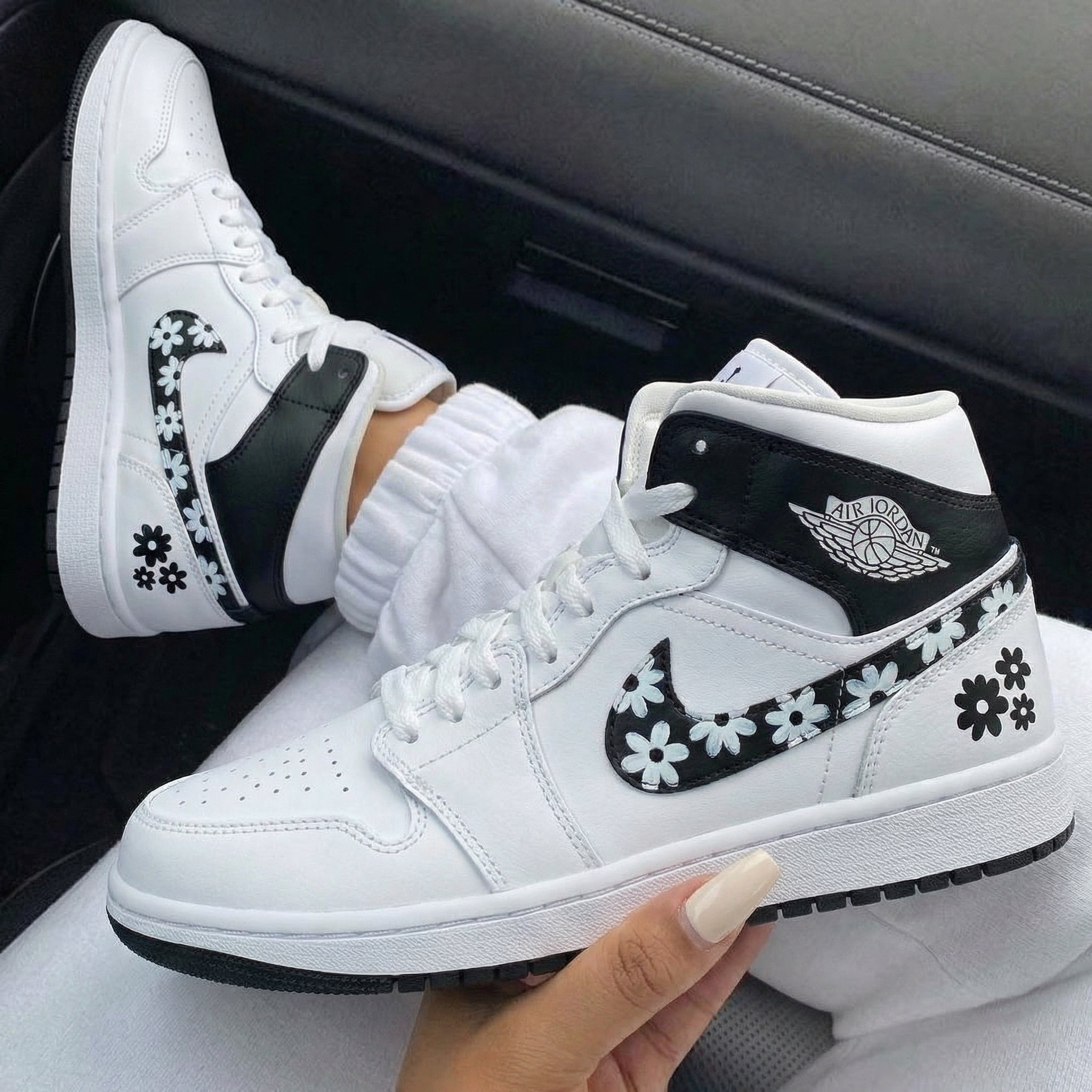 Black White Daisy Custom Air Jordan 1-shecustomize