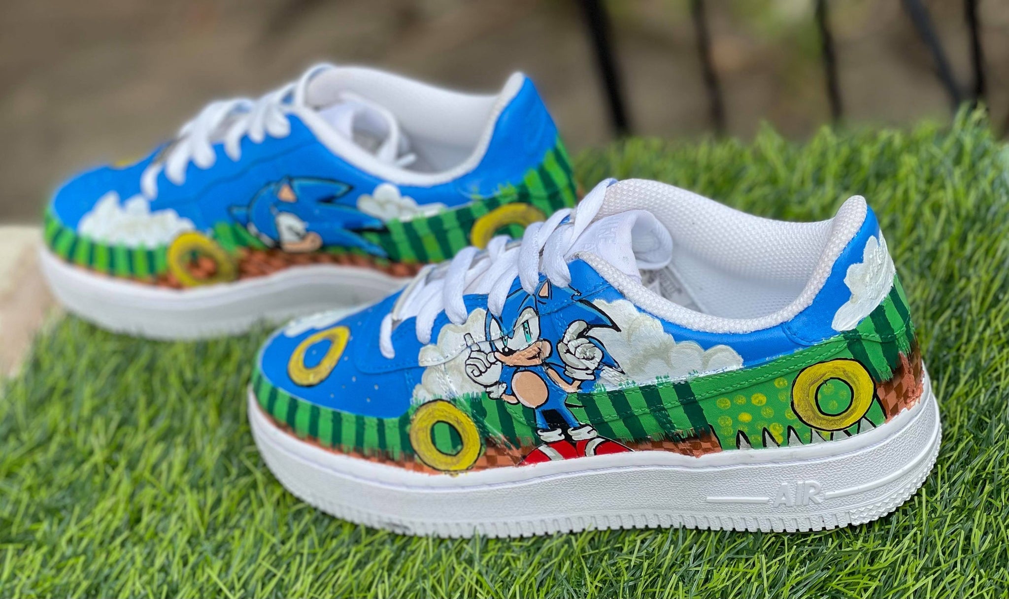 Blue Sonic - themed Custom Air Force 1-shecustomize
