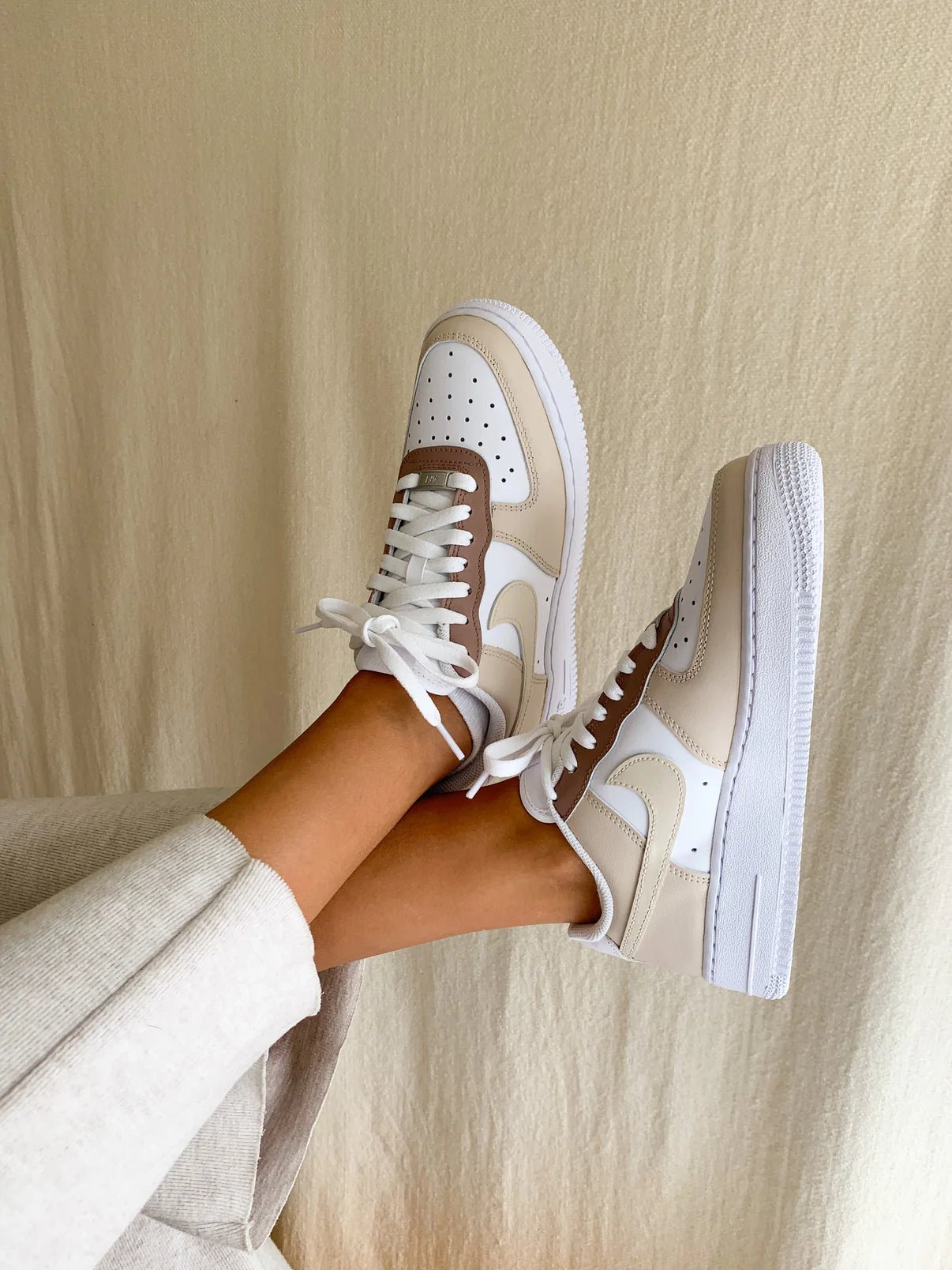 Custom Air Force 1 White Beige Tan Design-shecustomize