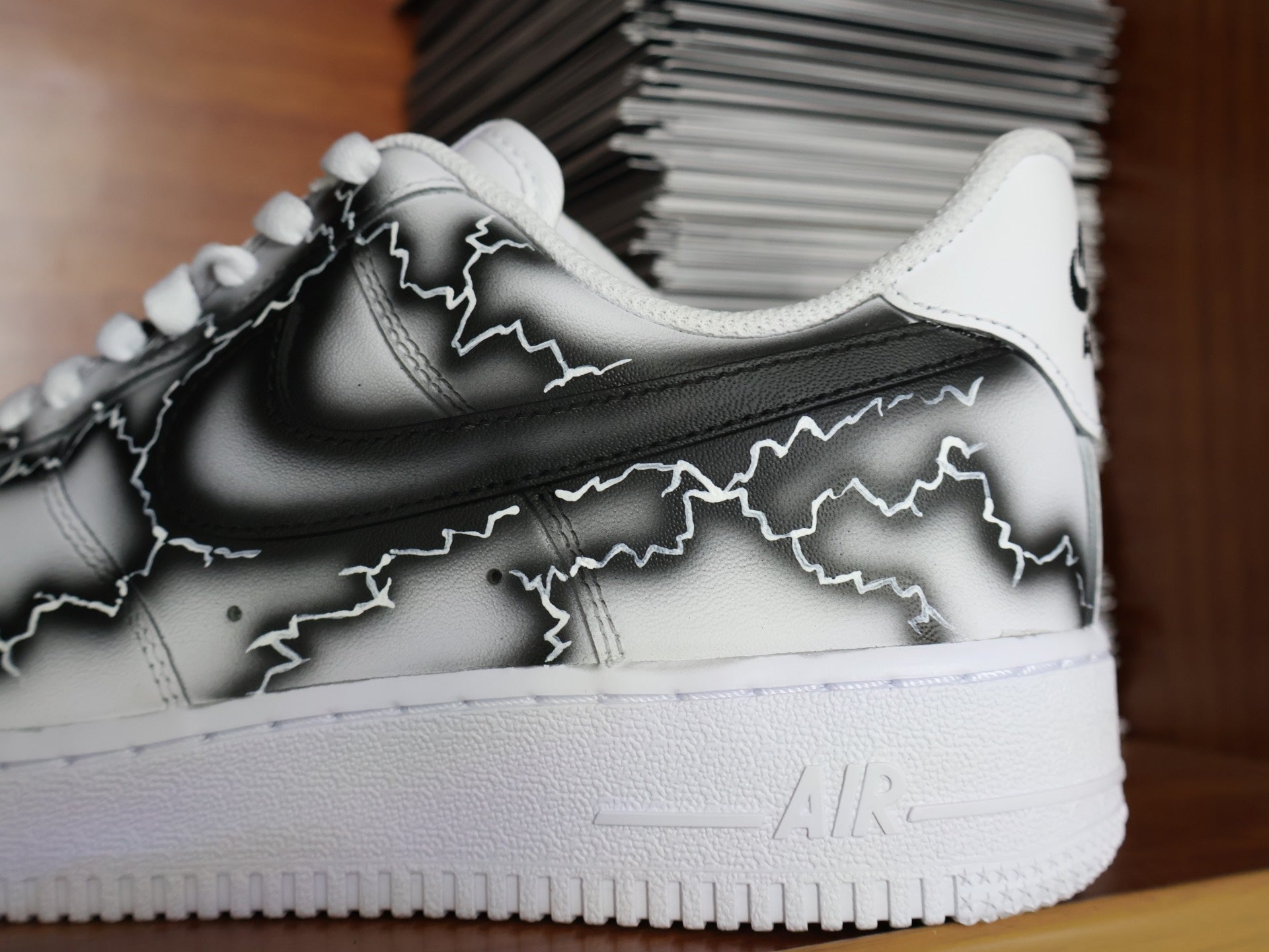 Custom Air Force 1 White Black Lightning Pattern