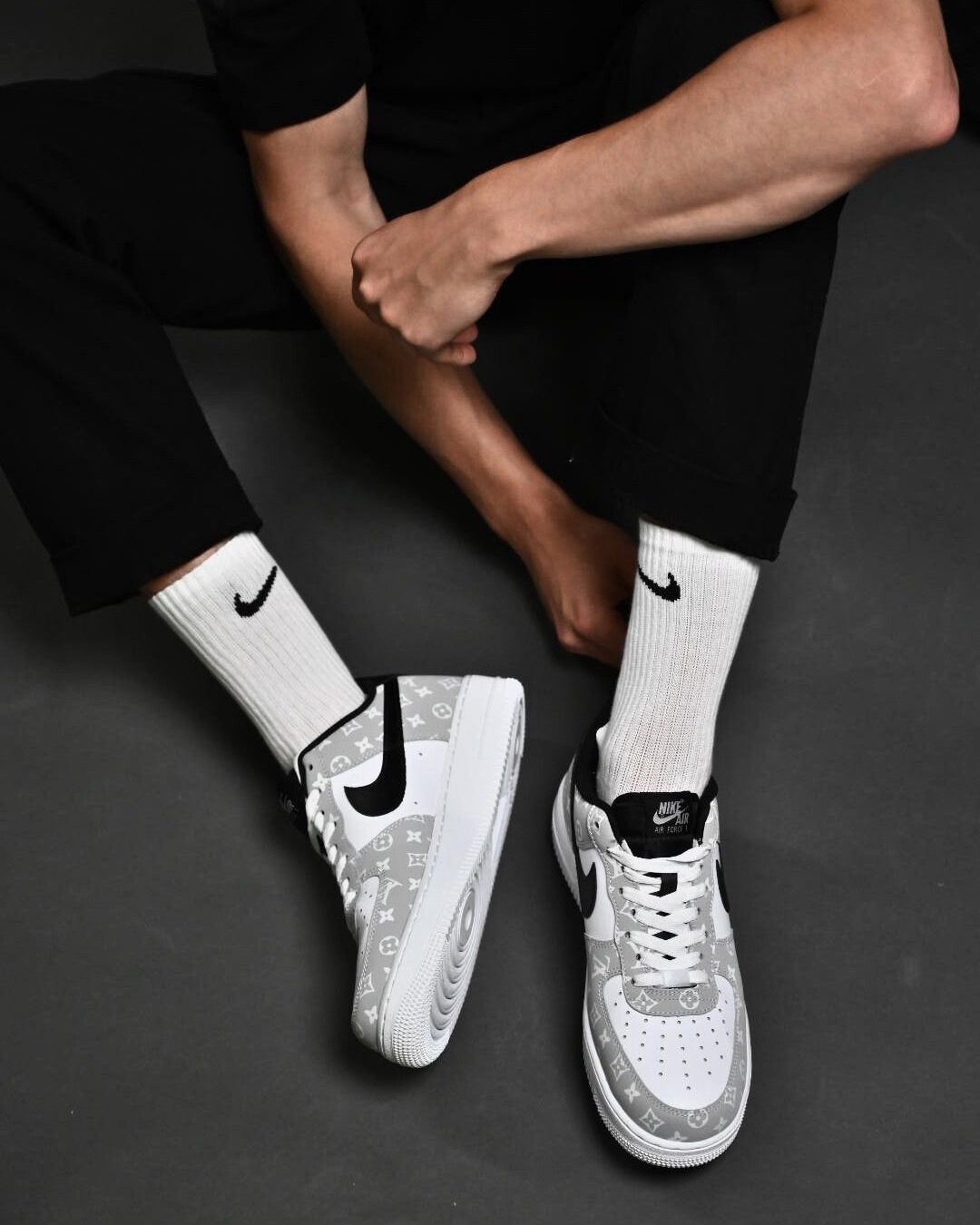 Custom Air Force 1 White Grey LV Pattern