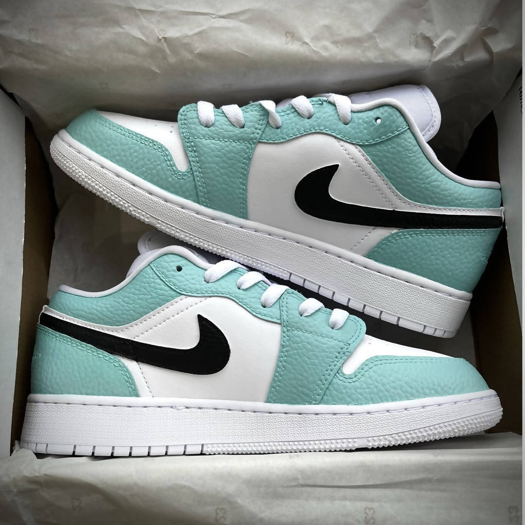 Custom Air Jordan 1 Blue And White