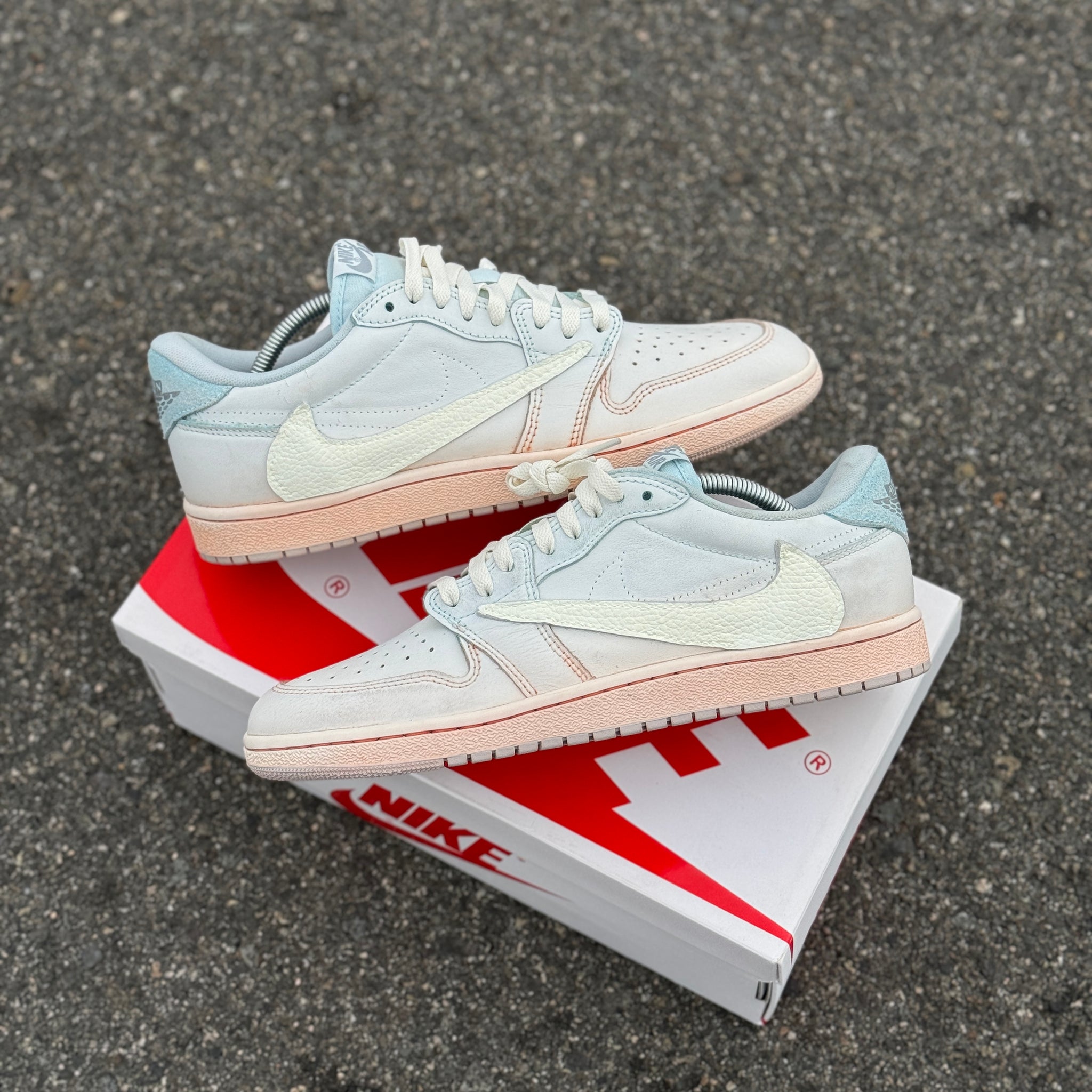 Custom Air Jordan 1 Travis Scott White Low