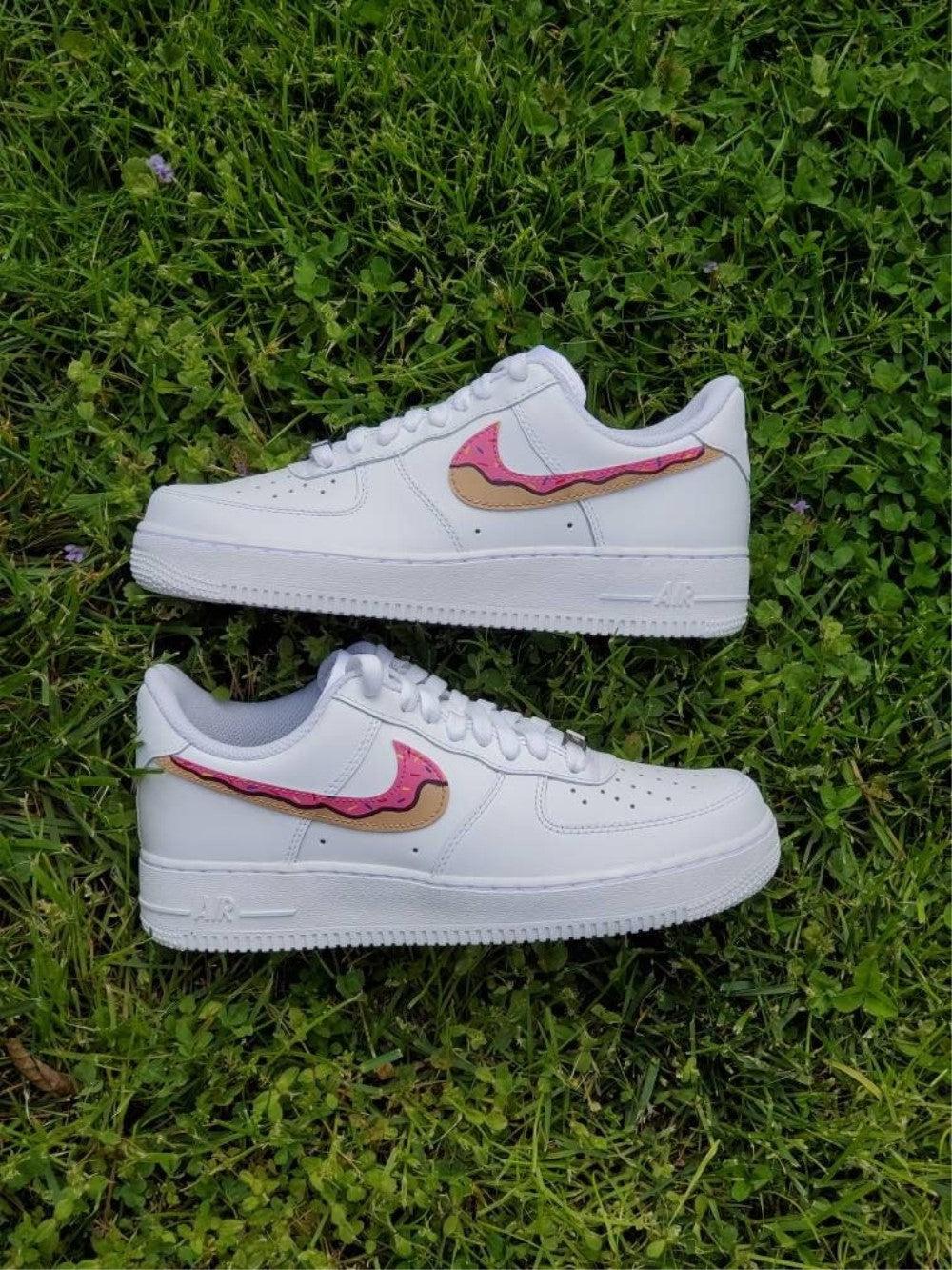 Donut Swoosh Custom Air Force 1-shecustomize