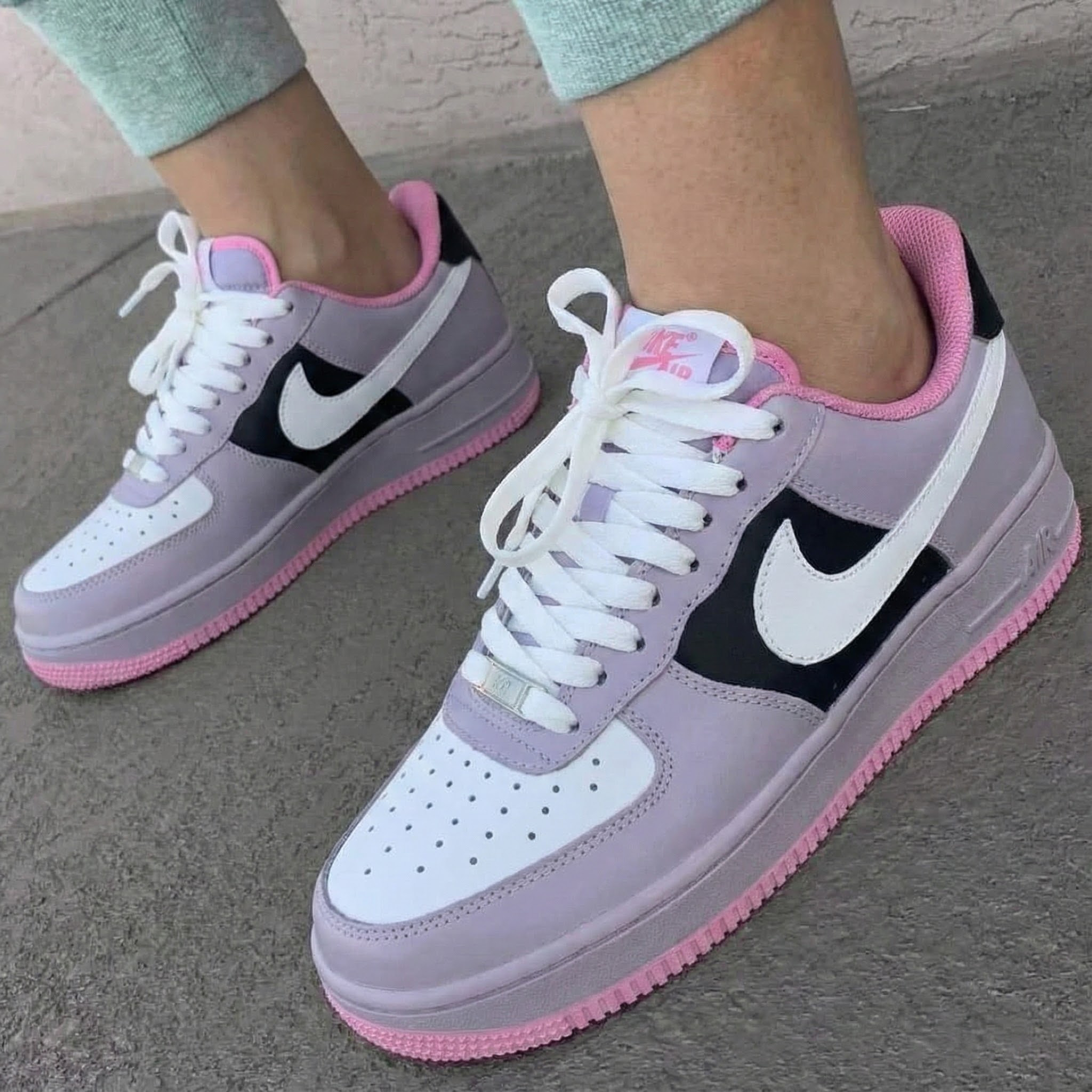 Lavender White Black Custom Air Force 1-shecustomize