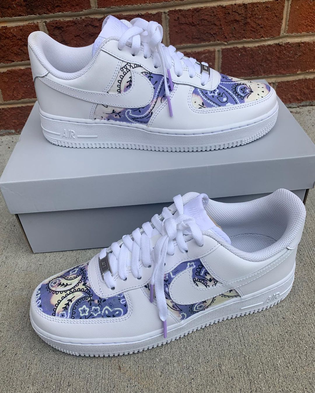 White Paisley Custom Air Force 1-shecustomize