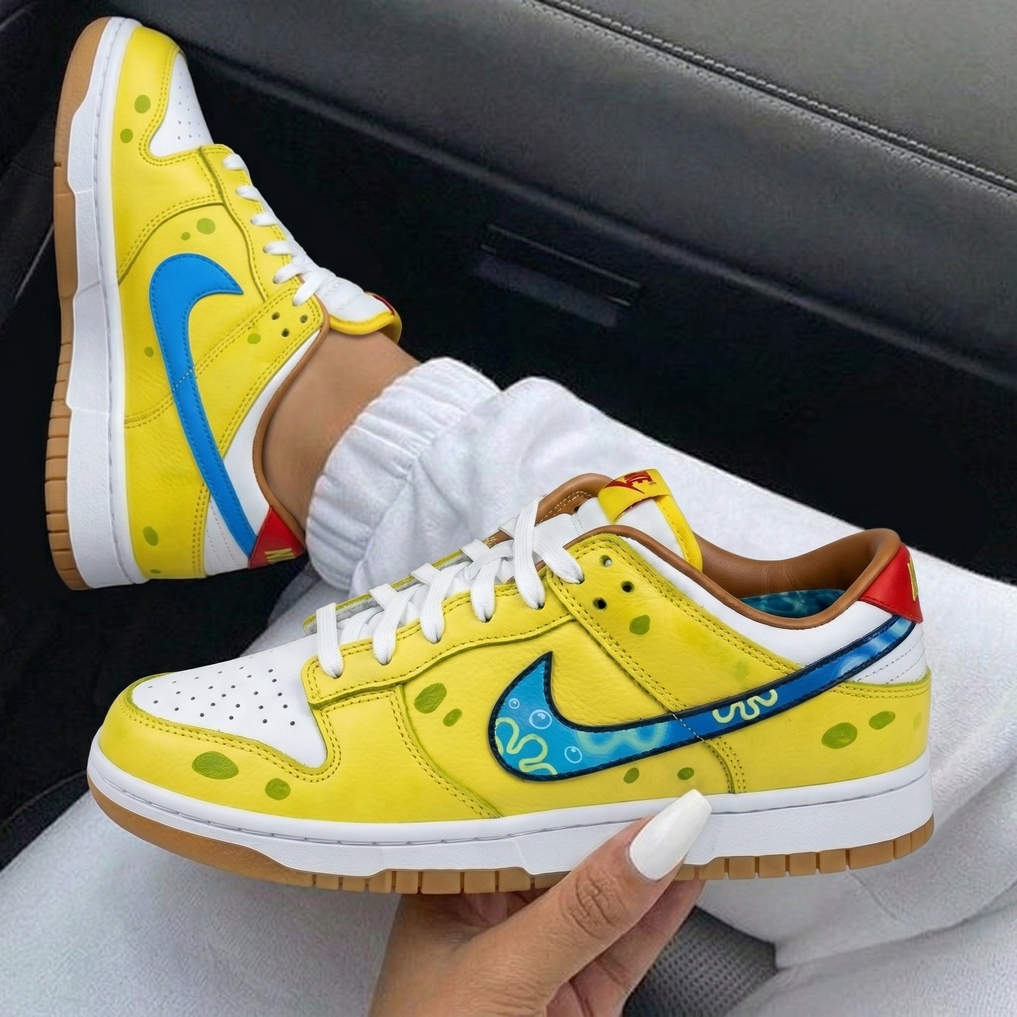 Yellow Blue Red SpongeBob Theme Custom Dunk-shecustomize