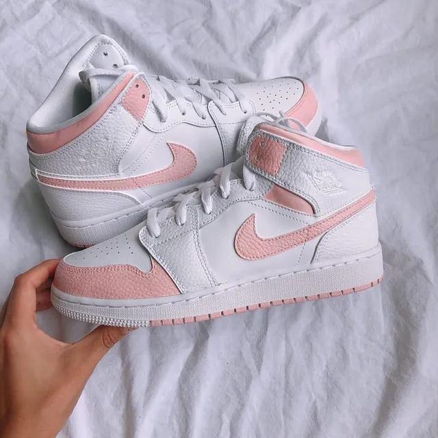 Custom Air Jordan 1 Mid Baby Pink - shecustomize