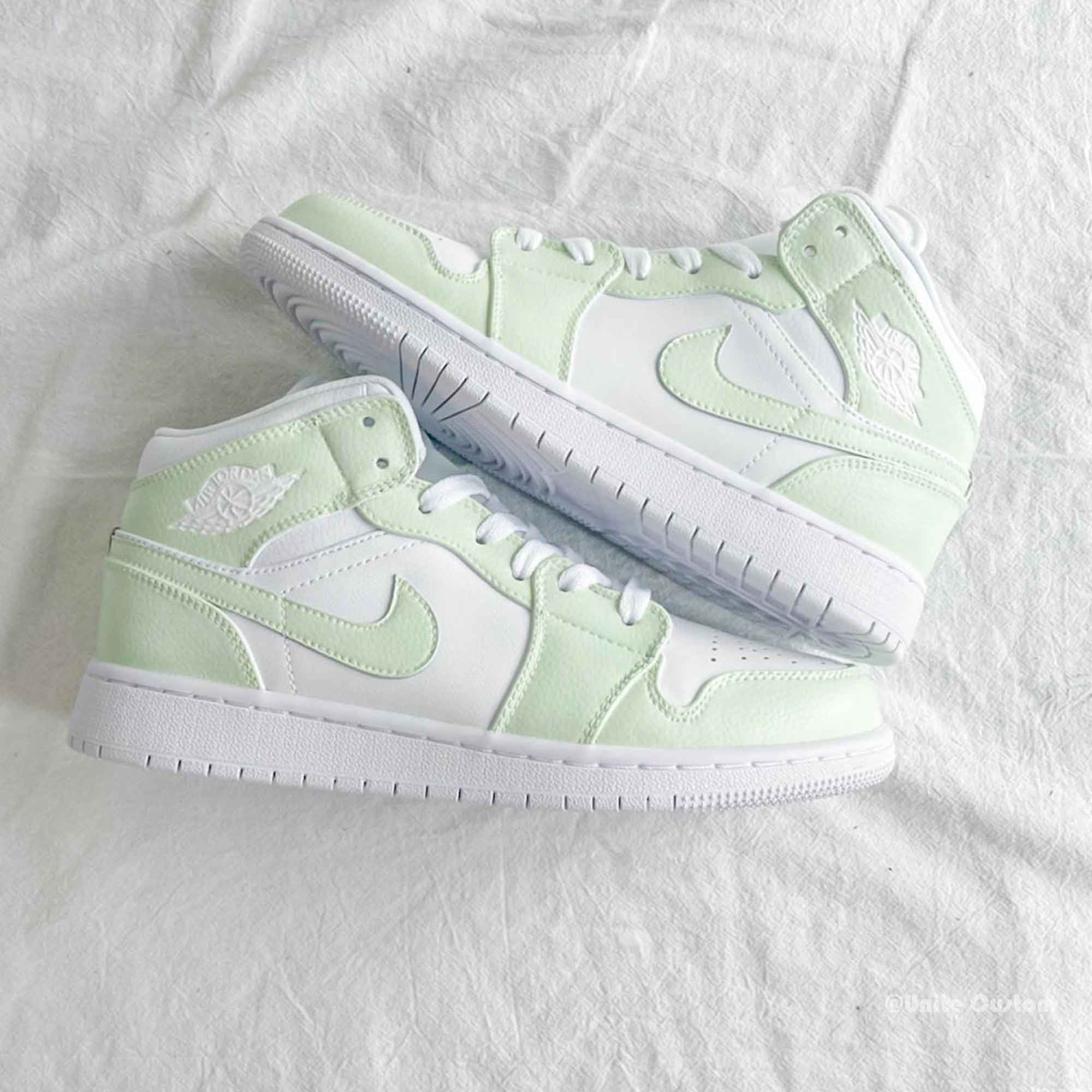 Bright on sale green jordans