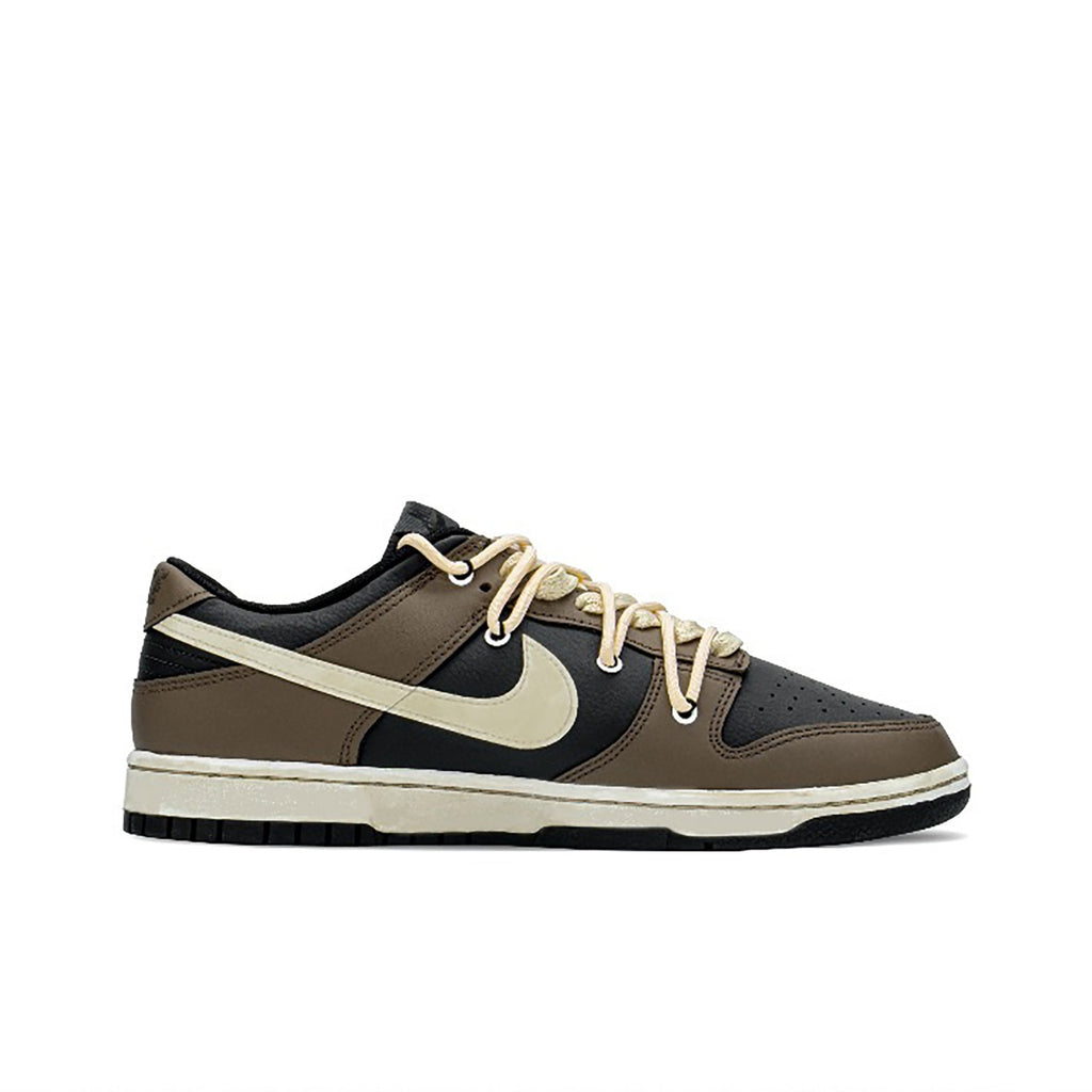 Travis Scott Brown Custom Nike Dunk-shecustomize